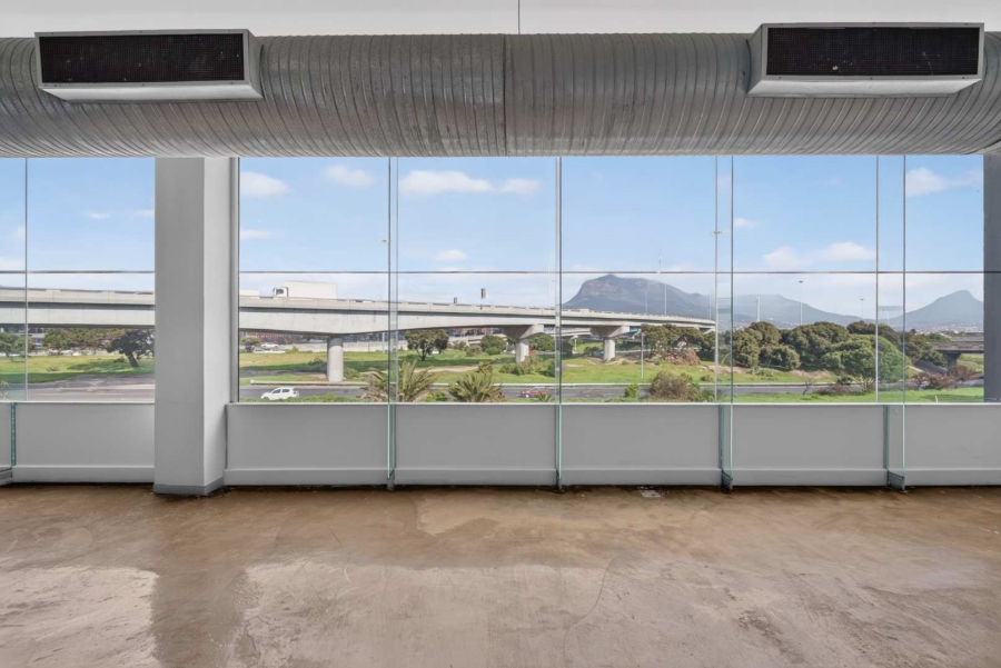 To Let Commercial Property for Rent in Paarden Eiland Western Cape